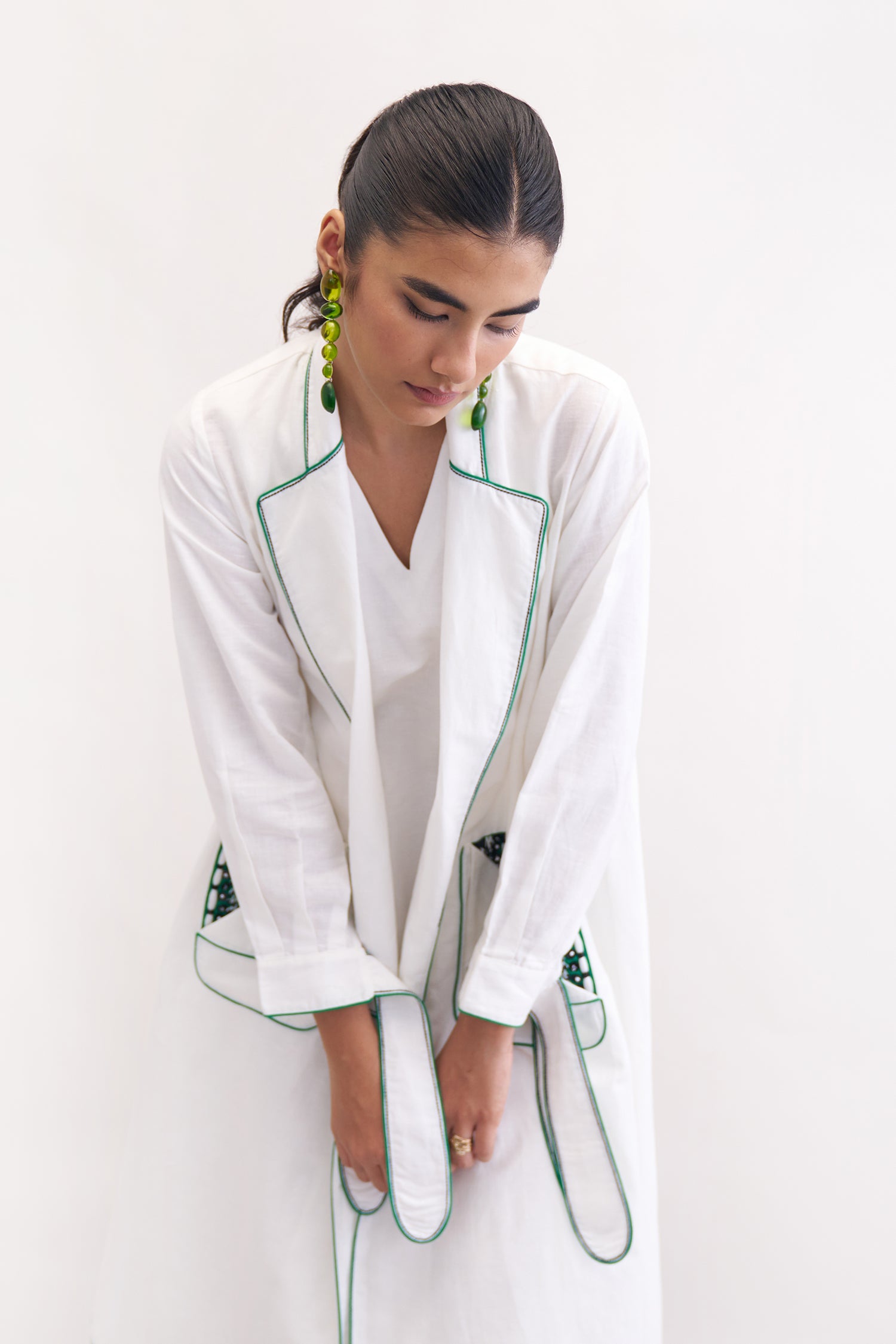 ESCAPE JACKET WHITE