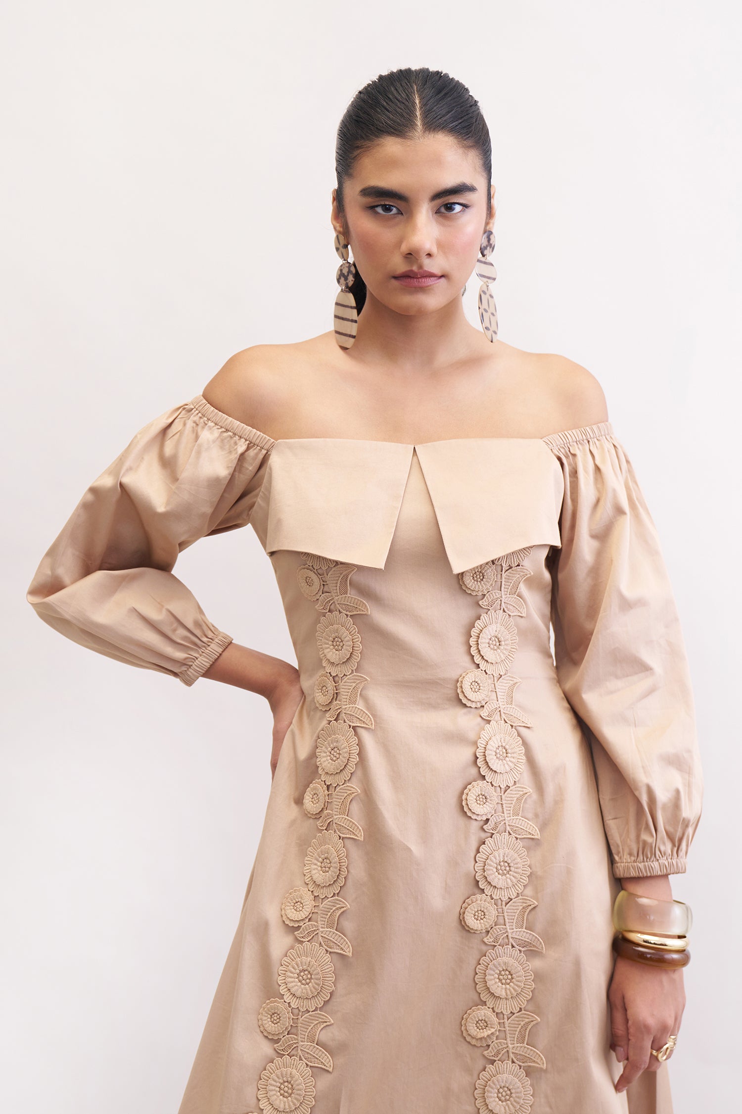 TRISTA DRESS KHAKHI