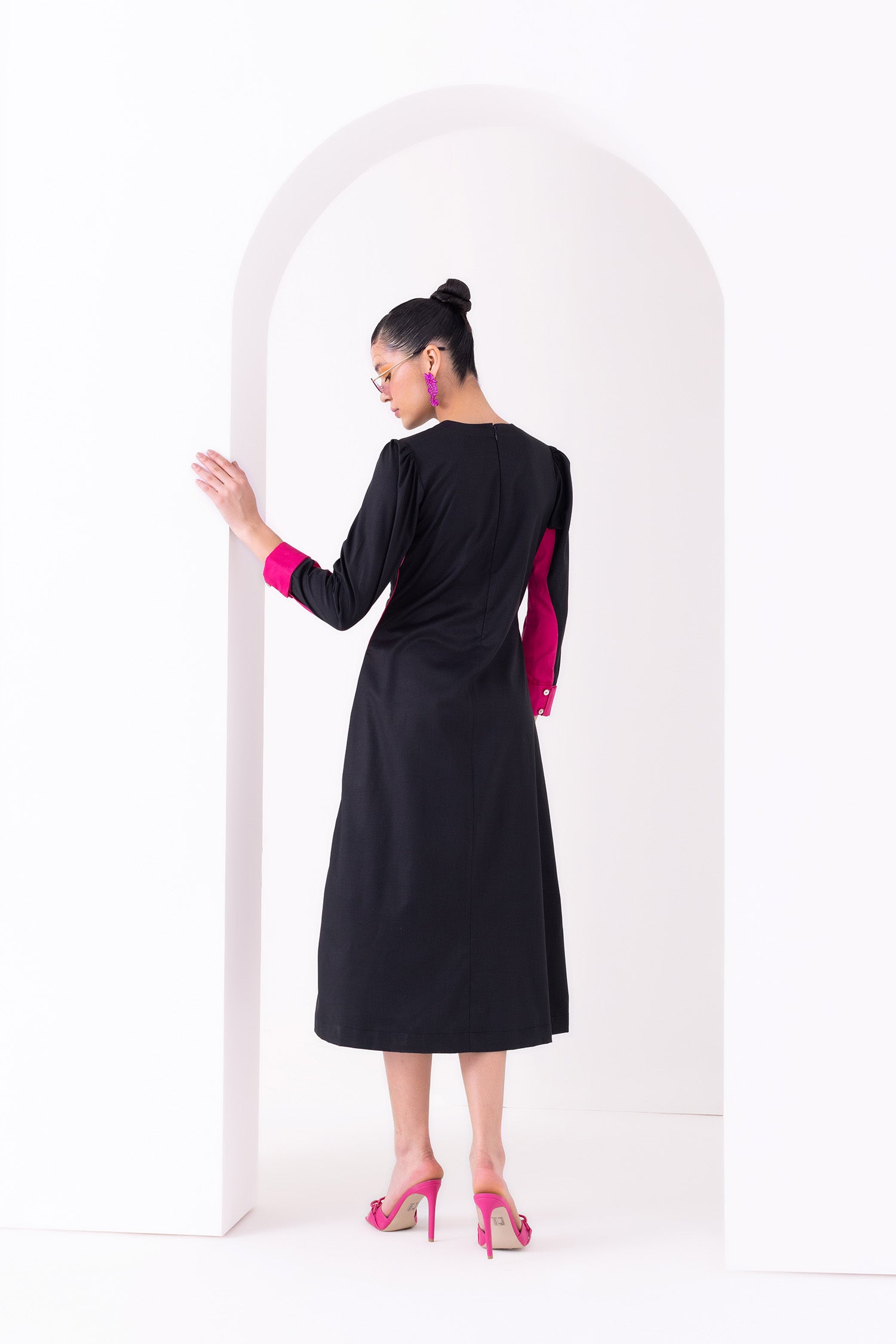 DAISY DRESS MIDI BLACK