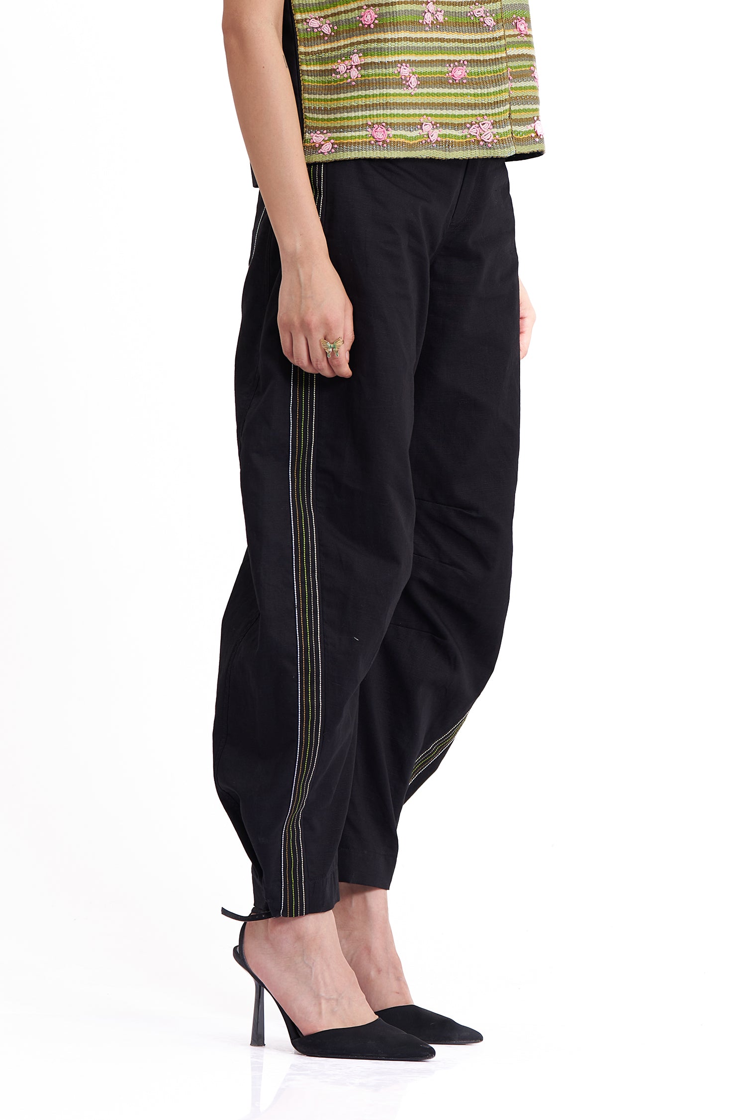 BASQUE BARREL PANTS BLACK