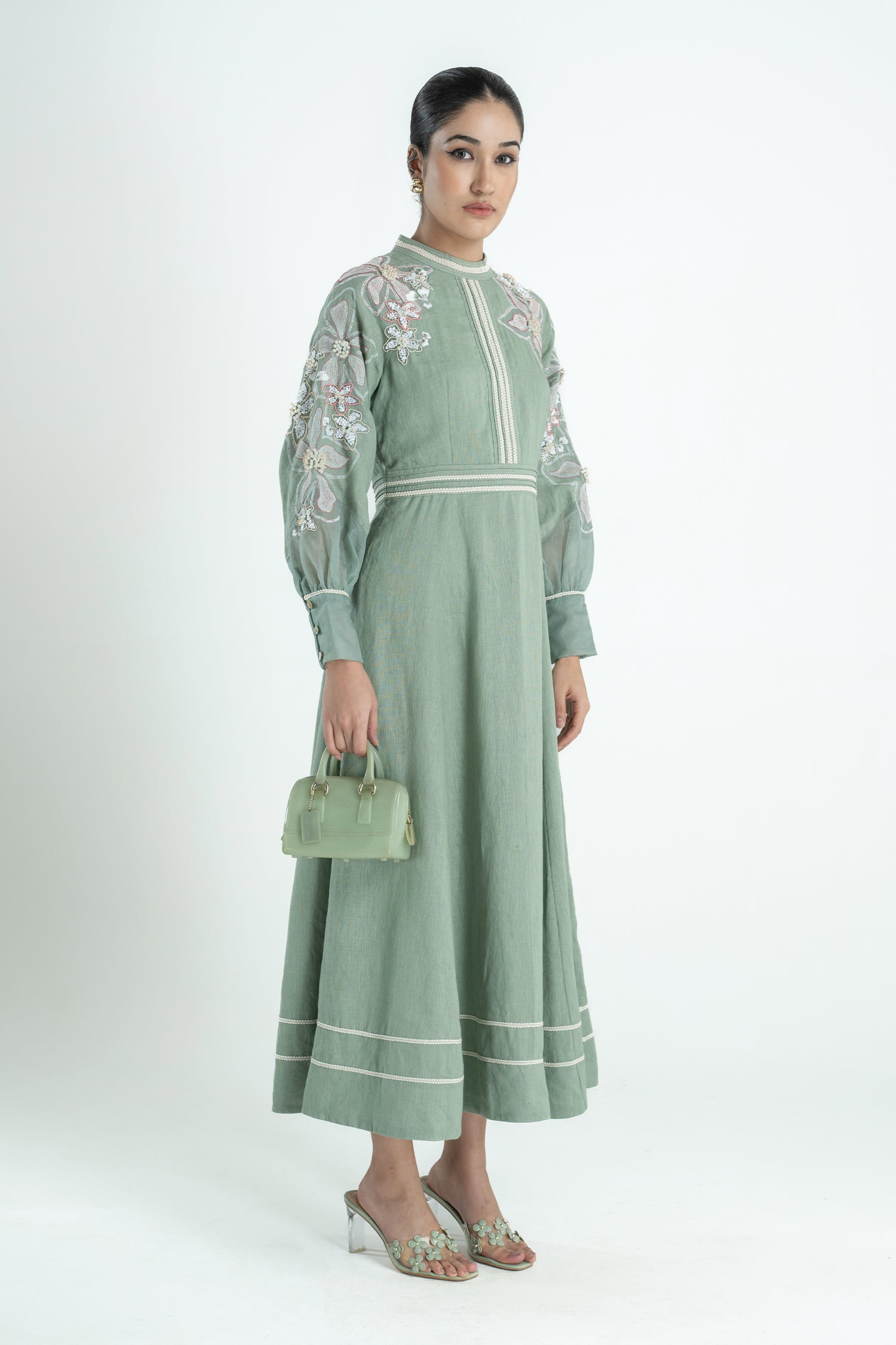 BANANA FLORAL DRESS LONG OLIVE