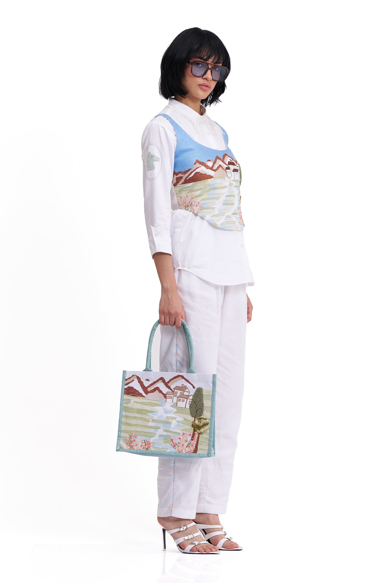 HUT CO-ORD & FRESHROOTS OVERLAY