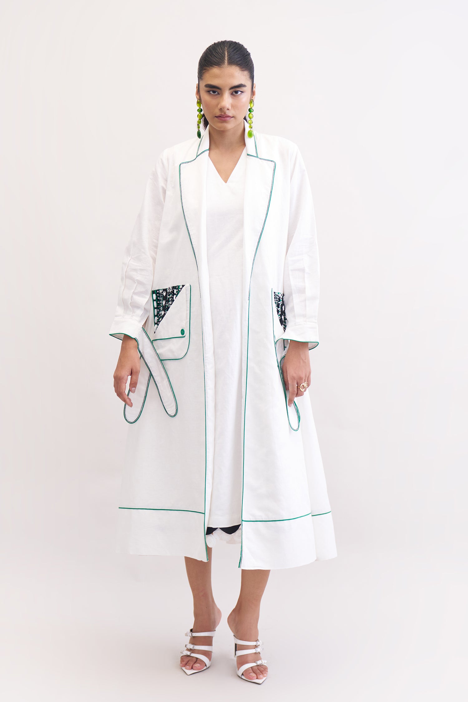 ESCAPE DRESS WITH JACKET WHITE