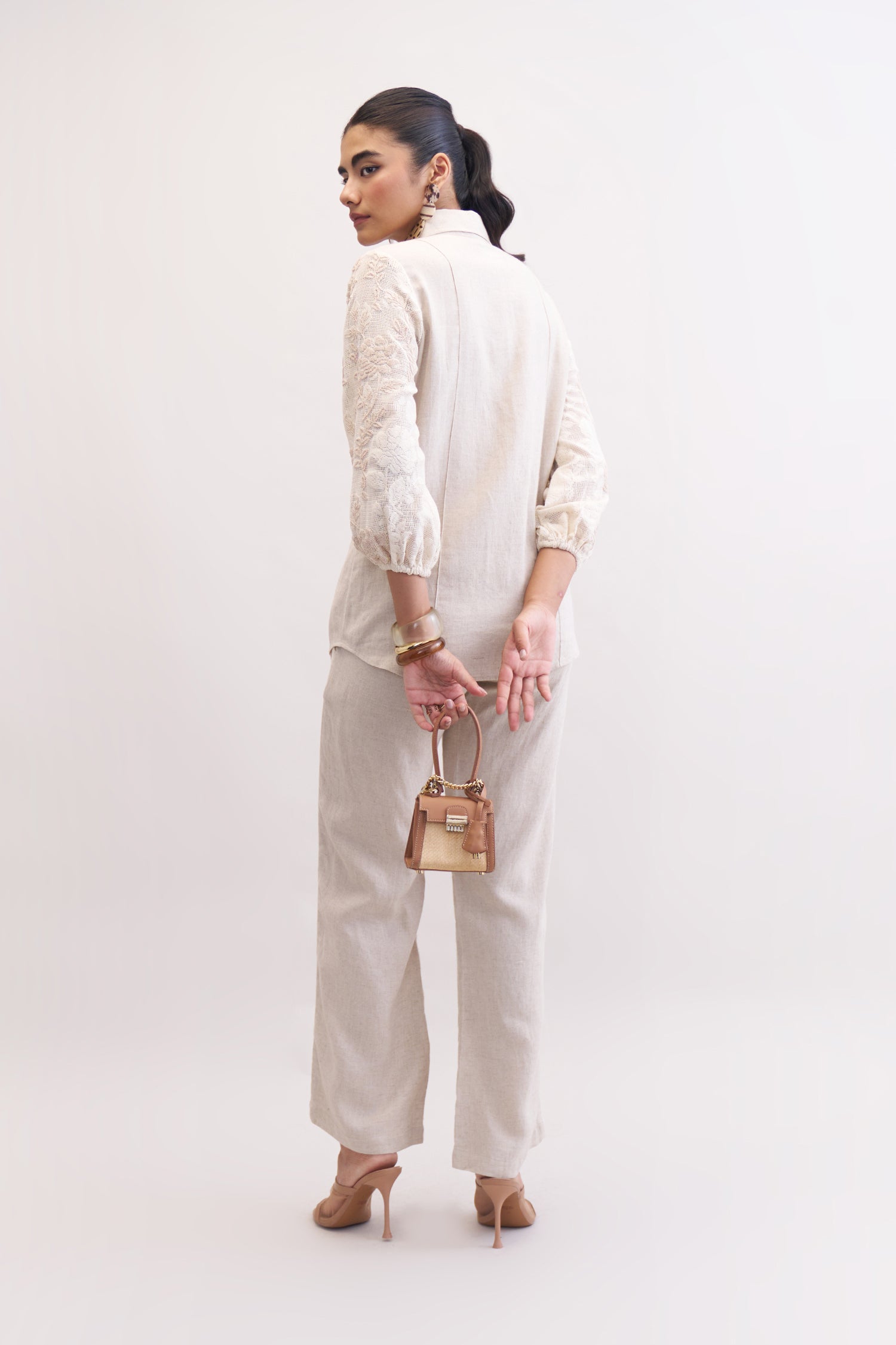 CLEOPATRA SHIRT & TROUSERS NEUTRAL