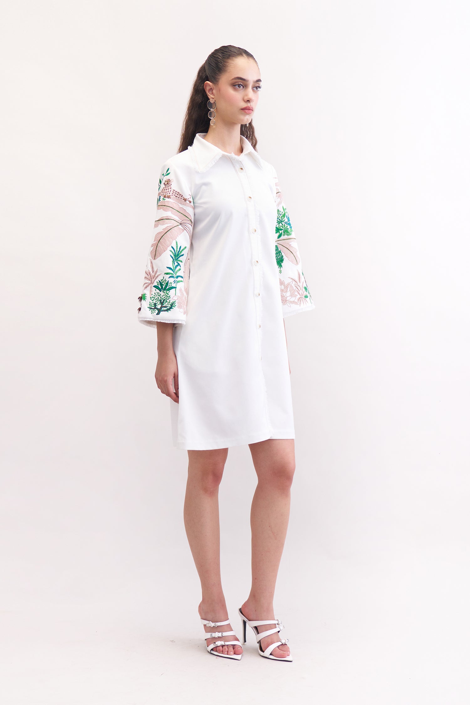 GRASSLAND WHITE DENIM EMBROIDERED DRESS
