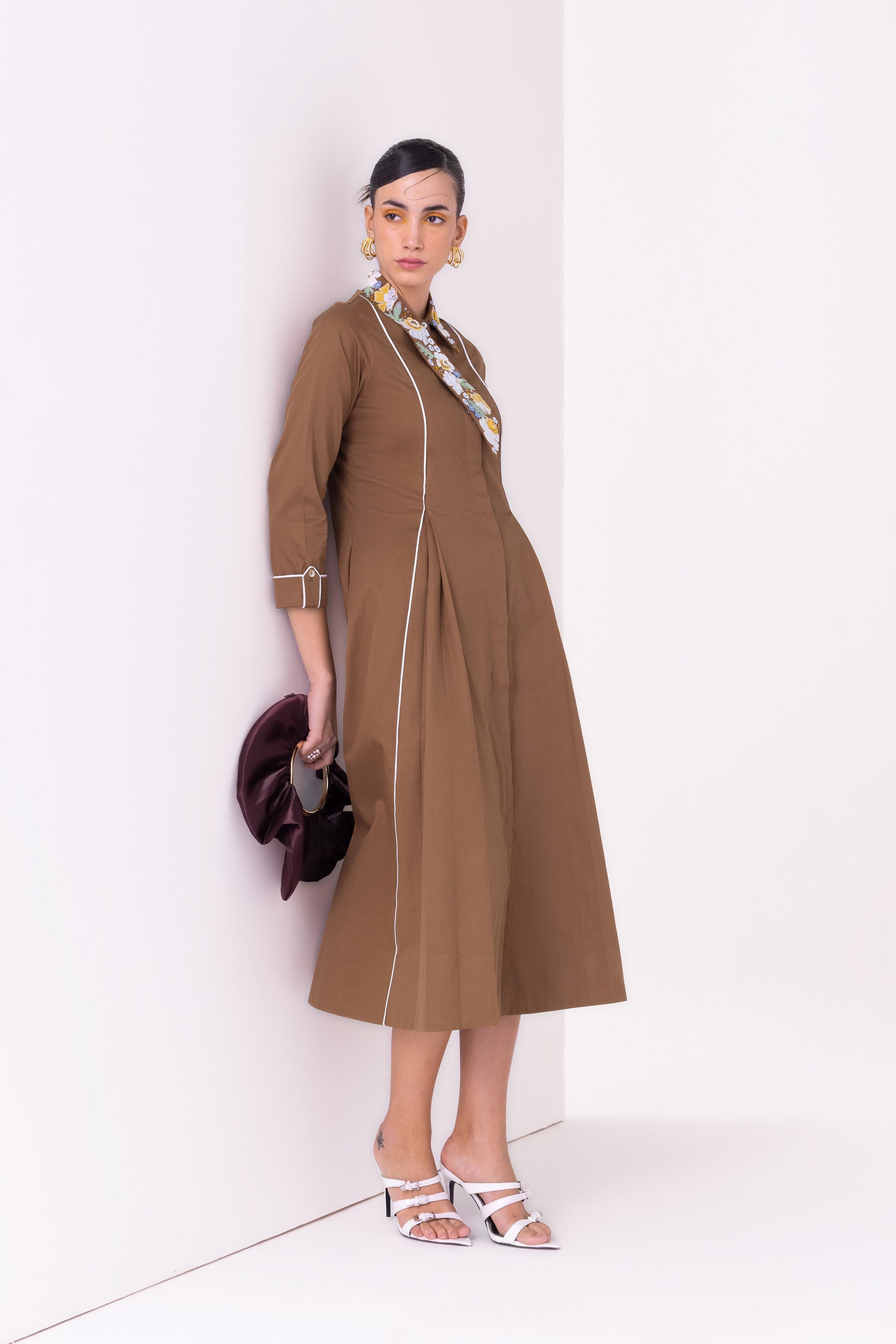 MIYAKE DRESS MIDI TAN