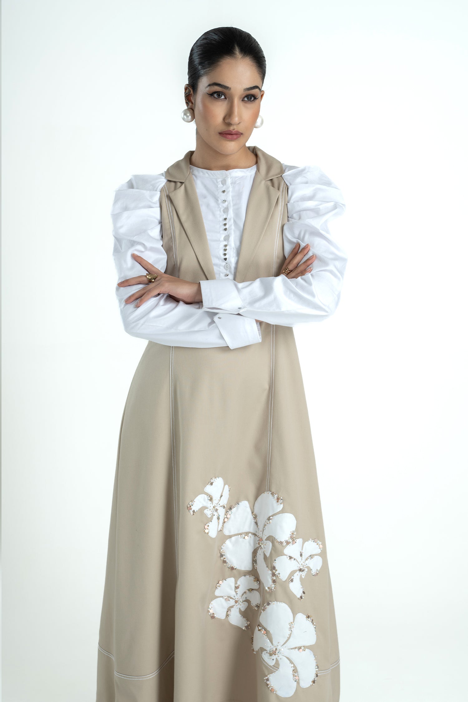 FAYE DRESS LONG OAT AND WHITE