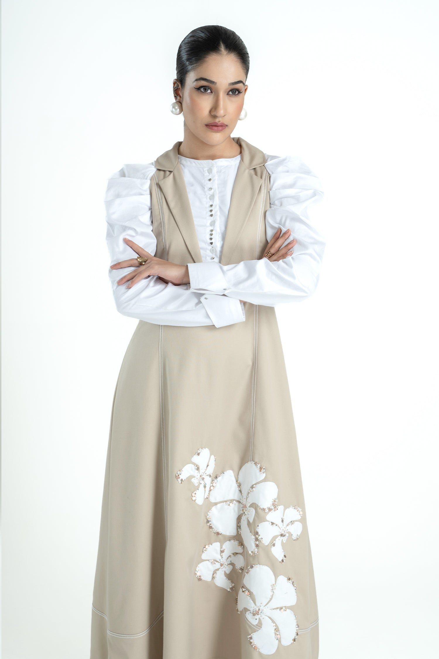 FAYE DRESS LONG OAT AND WHITE