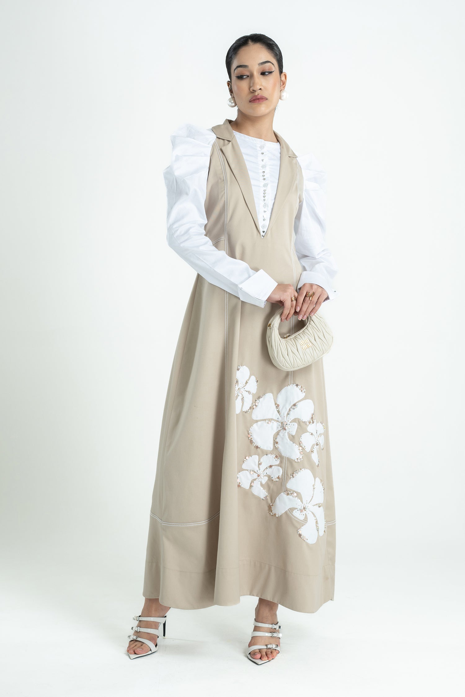 FAYE DRESS LONG OAT AND WHITE