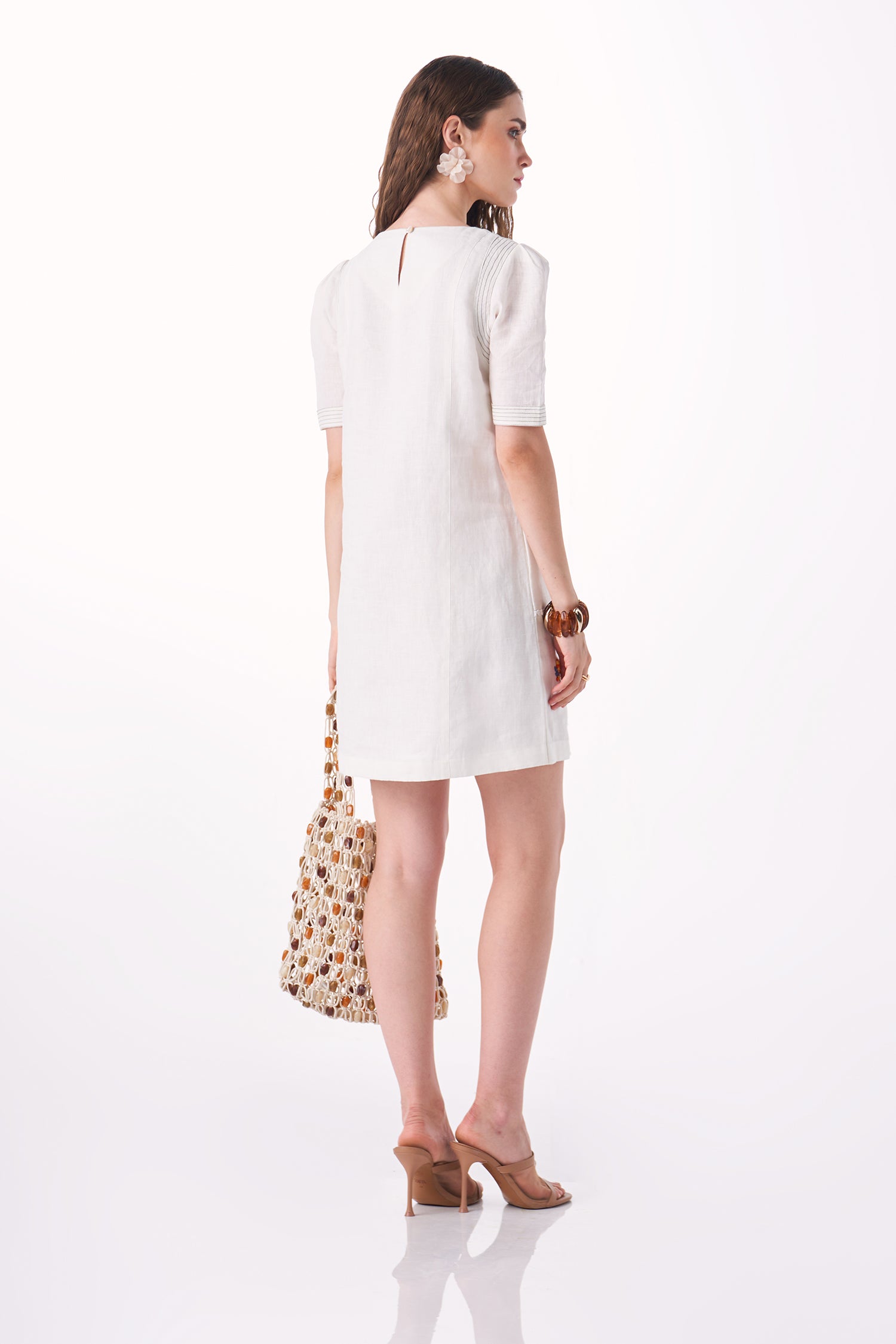 PLAYFUL DRESS WITH SLEEVES